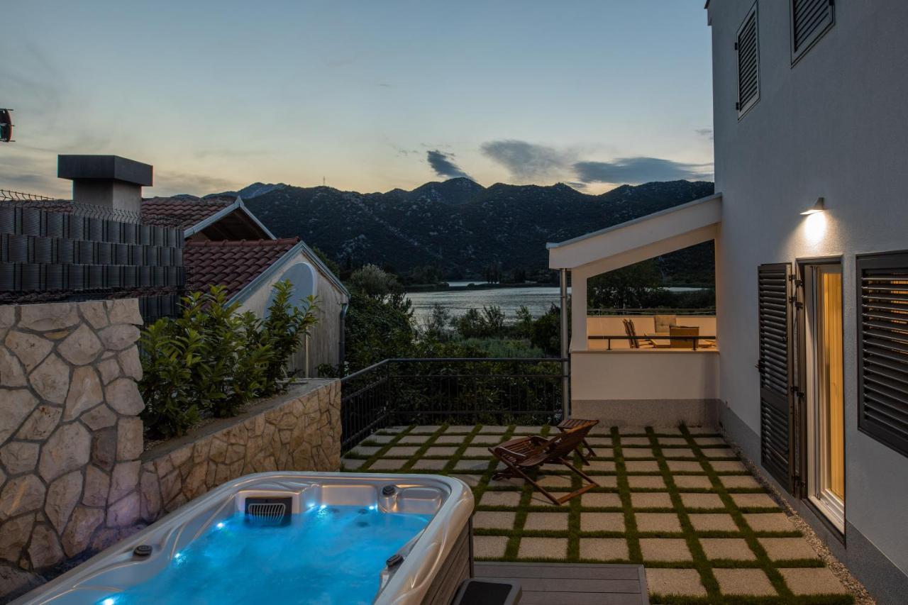 Holiday Home Lago Verde Peracko Blato Buitenkant foto