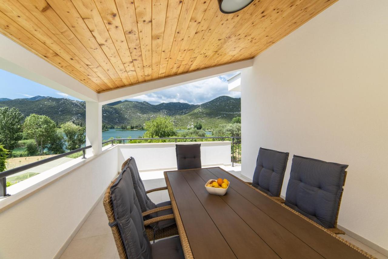 Holiday Home Lago Verde Peracko Blato Buitenkant foto