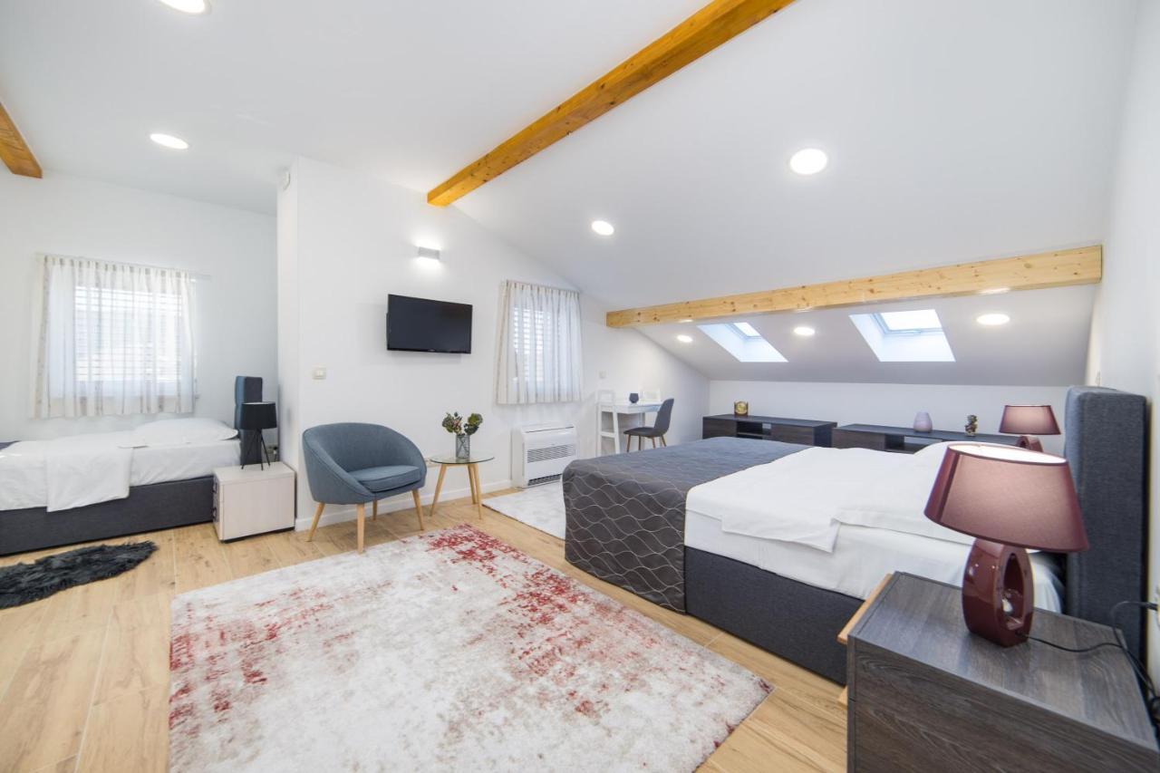 Holiday Home Lago Verde Peracko Blato Buitenkant foto