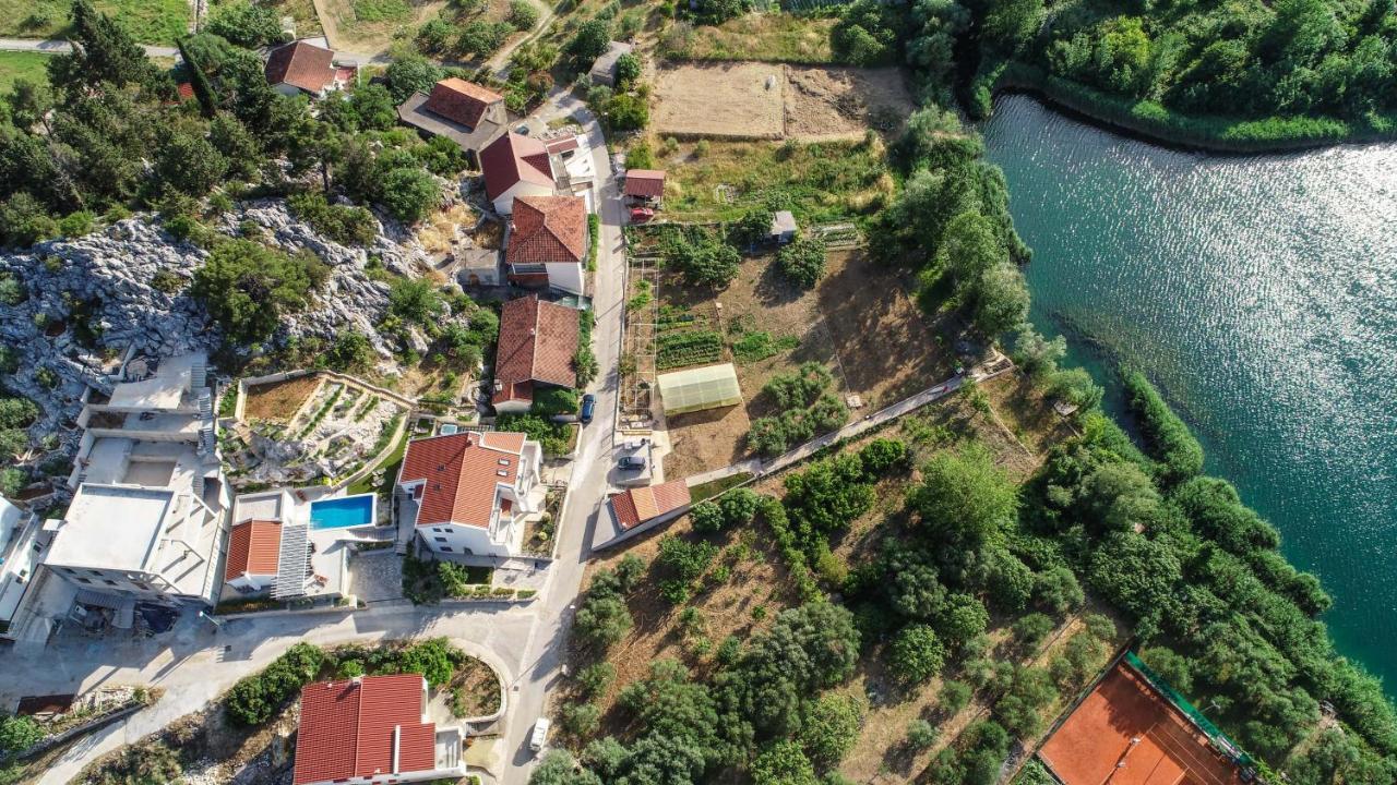 Holiday Home Lago Verde Peracko Blato Buitenkant foto
